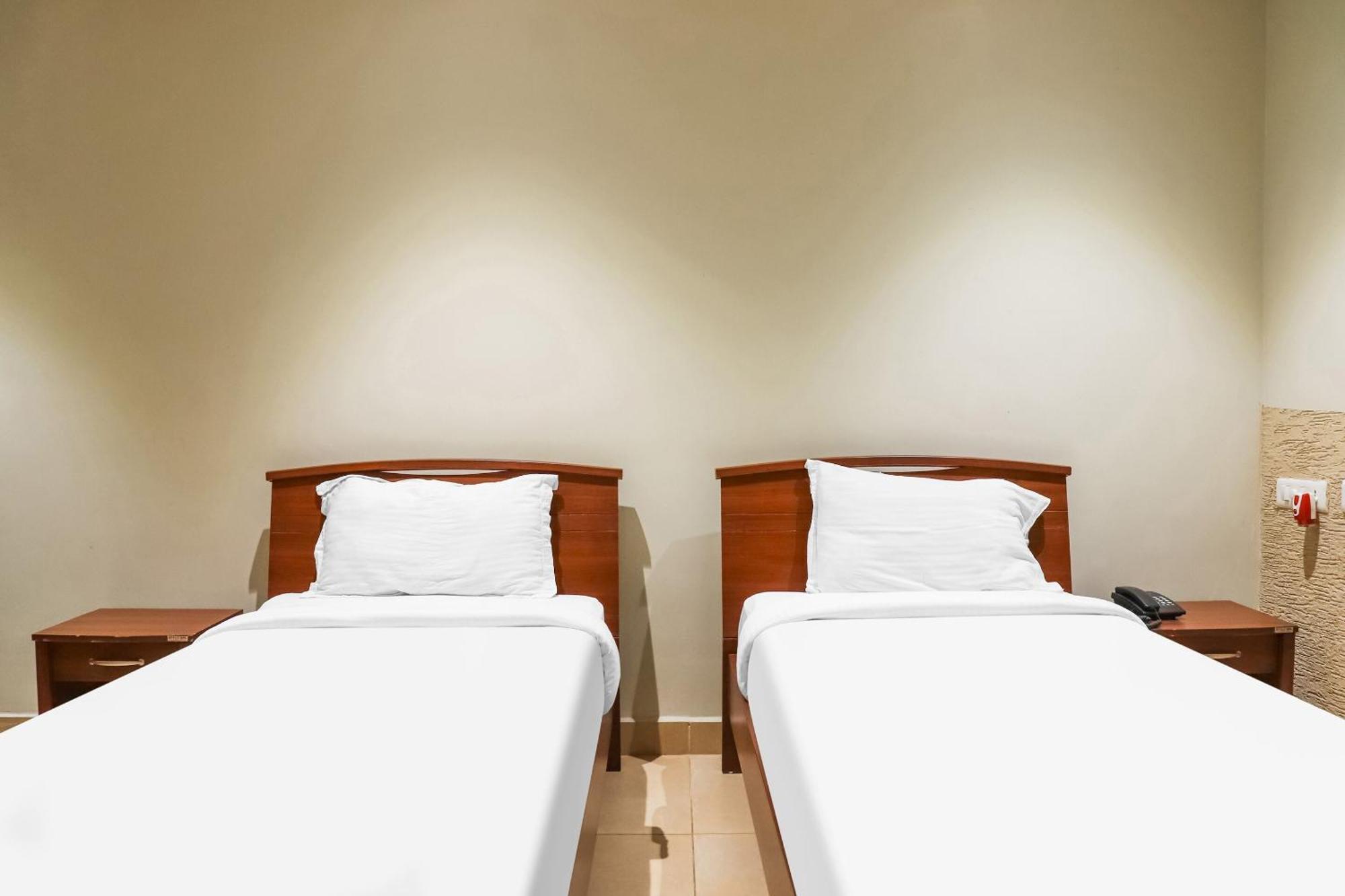 Collection O Kk Trends Hotel Vijayawada Ngoại thất bức ảnh